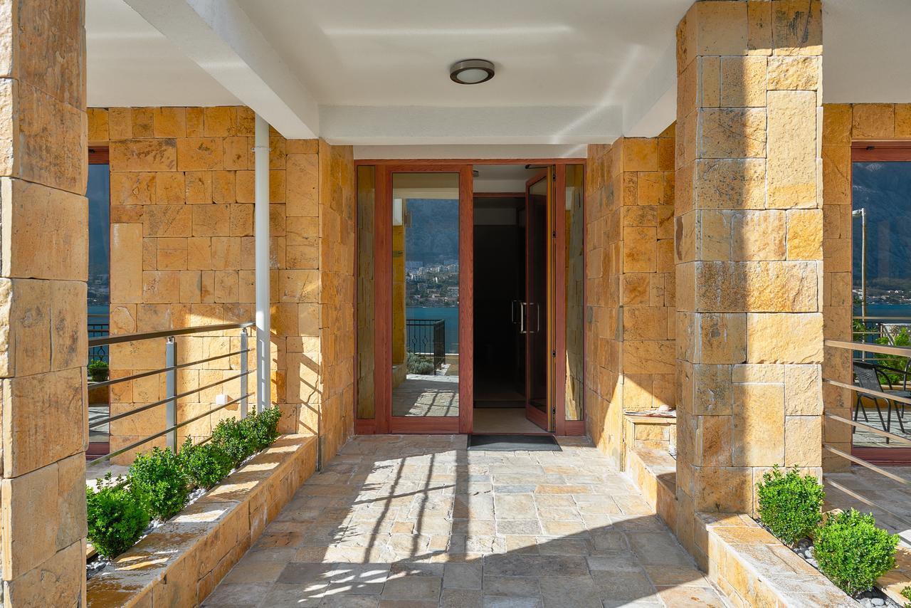 Apartments Residence Portofino Котор Экстерьер фото